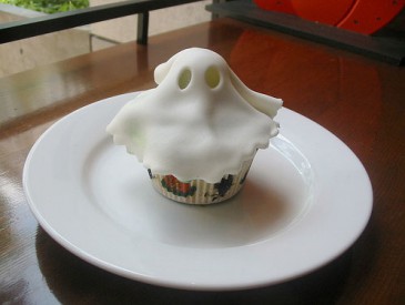 potd-ghostcupcake