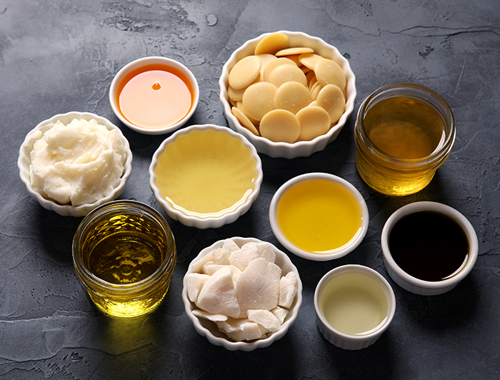 Free Beginner's Guide to Soapmaking: Common Soapmaking Oils - Soap