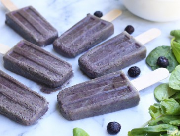 Blueberry and Spinach Yogurt Popsicles Recipe