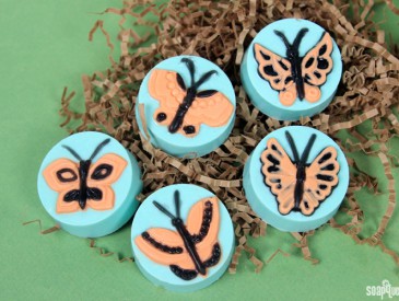 Monrach Butterfly Melt and Pour DIY Oon Soap Queen