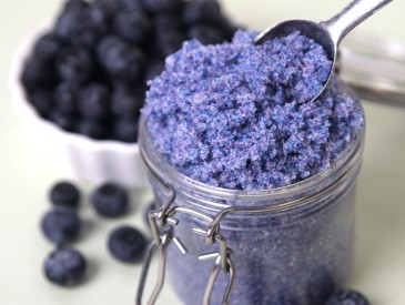 BlueberryJamSugarScrubDIY